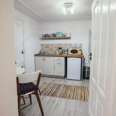 Stefy Apartment *